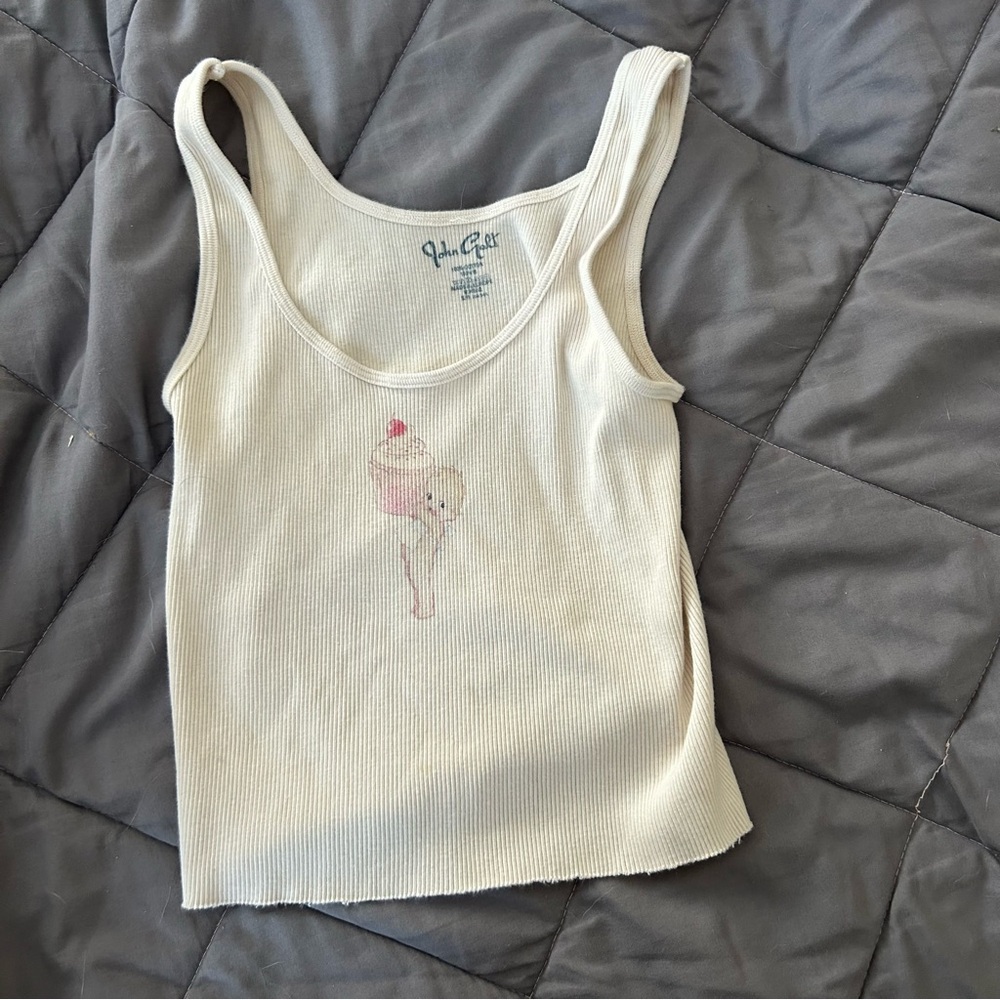 Brandy Melville John Galt tank